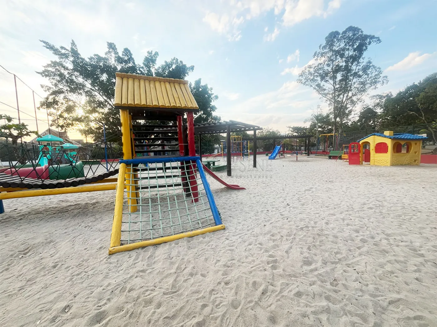 Casa - Condomínio- Jardim das Colinas - São José dos Campos / SP - 4 dormitórios - 4 suítes - Sobrado - Alto padrão Comprar Casa / Condomínio em São José dos Campos R$ 3.800.000,00 - Foto 27