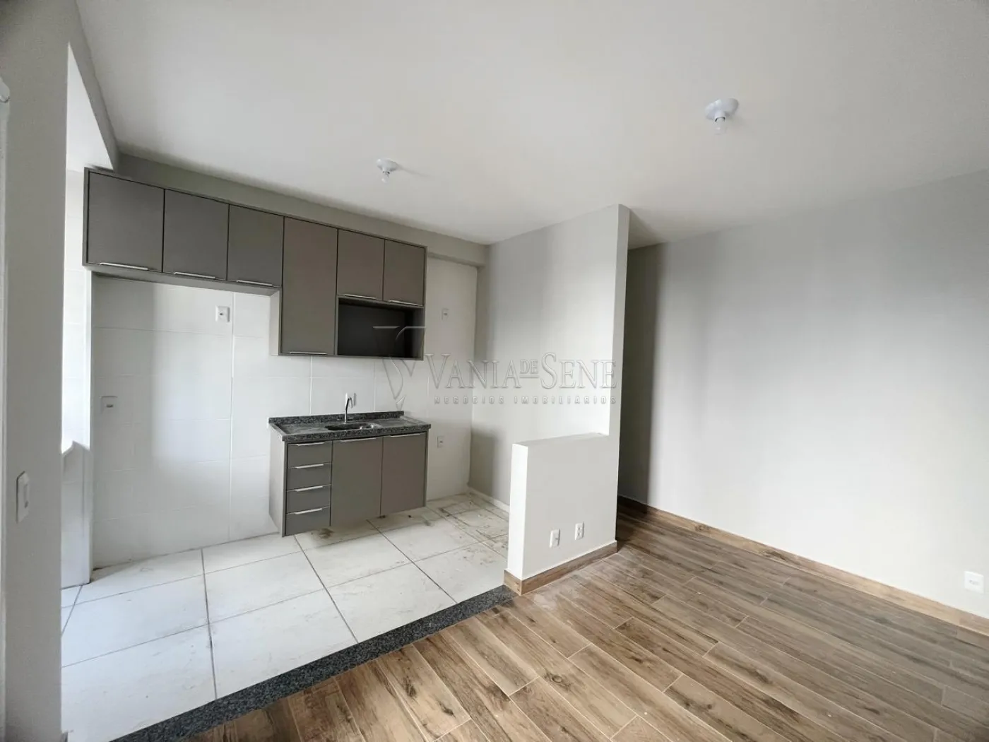 Alugar Apartamento / Padrão em São José dos Campos R$ 2.500,00 - Foto 7