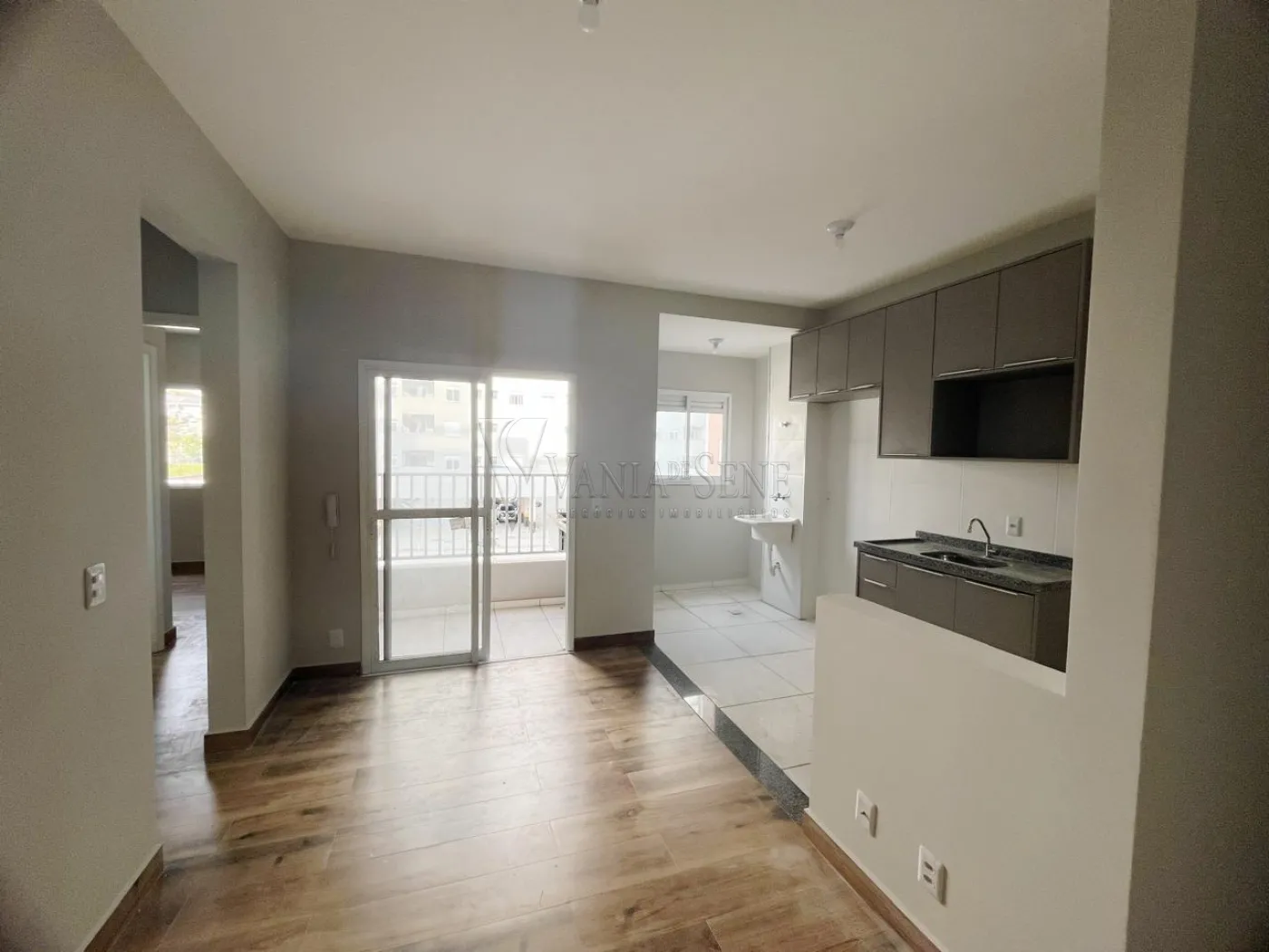 Alugar Apartamento / Padrão em São José dos Campos R$ 2.500,00 - Foto 4