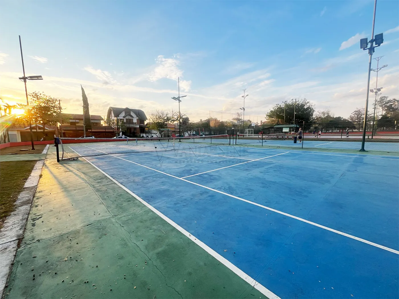 Casa - Condomínio - Jardim das Colinas - São José dos Campos / SP - 4 dormitórios - 4 suítes - Piscina - Churrasqueira - Sobrado - Sobrado em condomínio fechado - Alto padrão Comprar Casa / Condomínio em São José dos Campos R$ 3.200.000,00 - Foto 20