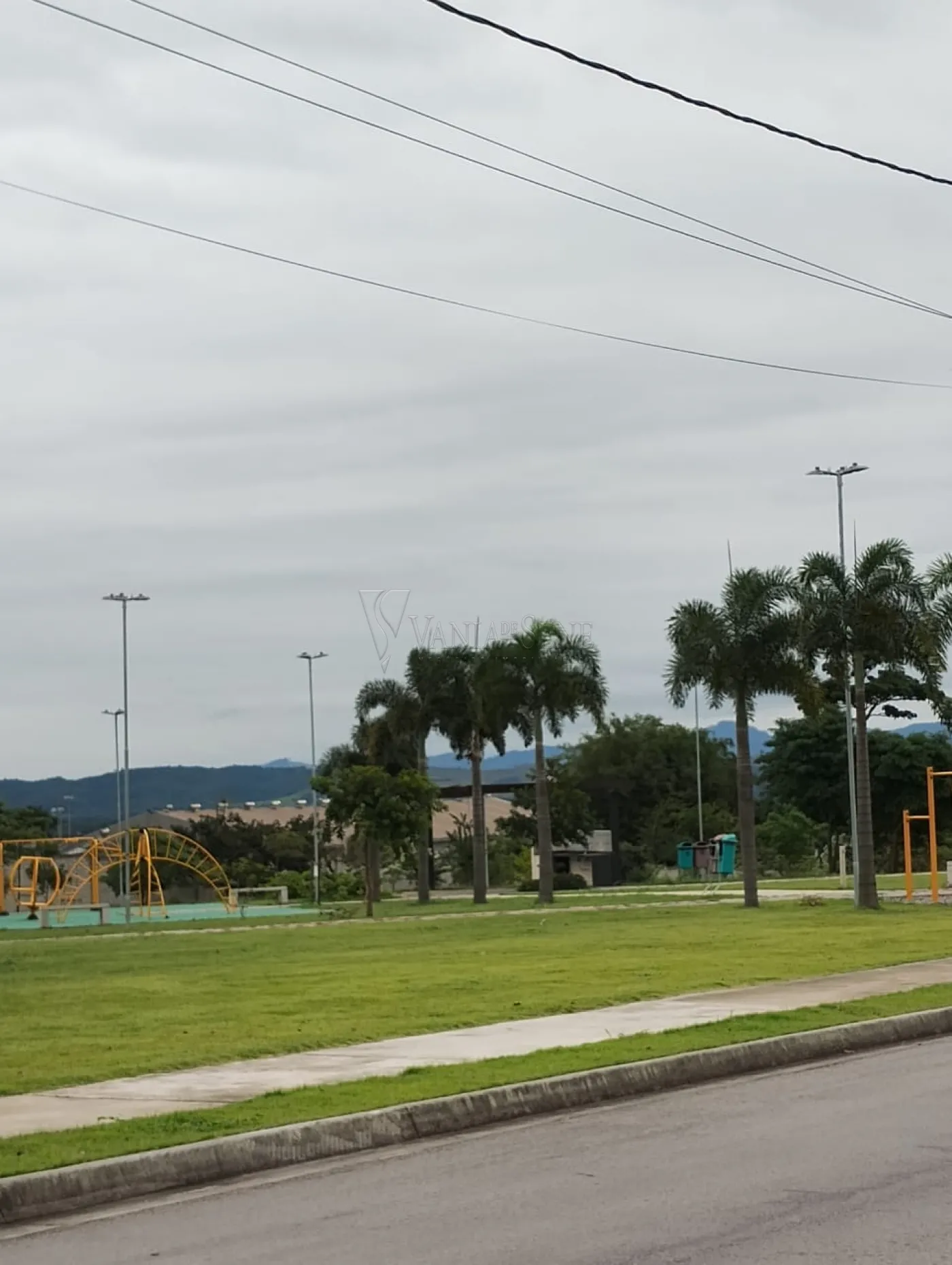 Comprar Terreno / Condomínio em São José dos Campos R$ 320.000,00 - Foto 5