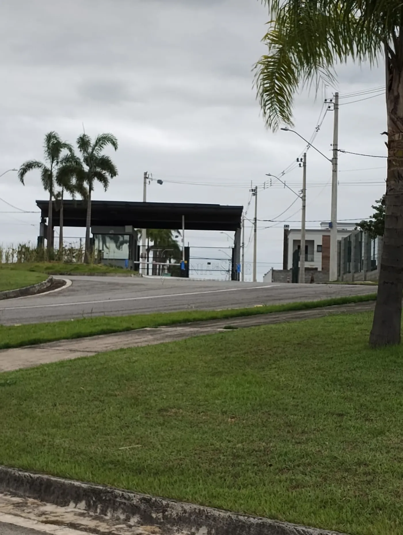 Comprar Terreno / Condomínio em São José dos Campos R$ 320.000,00 - Foto 9