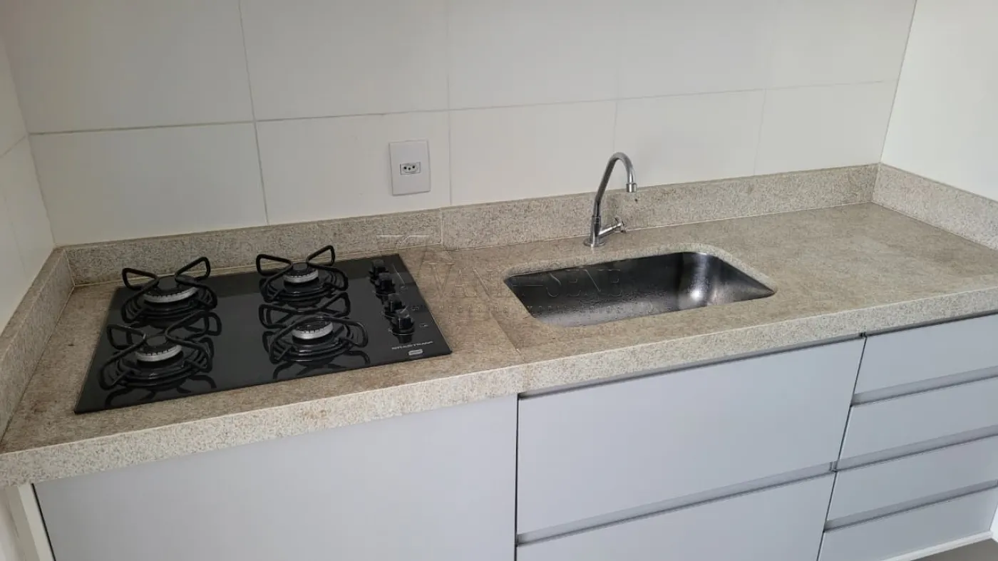 Alugar Apartamento / Padrão em São José dos Campos R$ 3.700,00 - Foto 7
