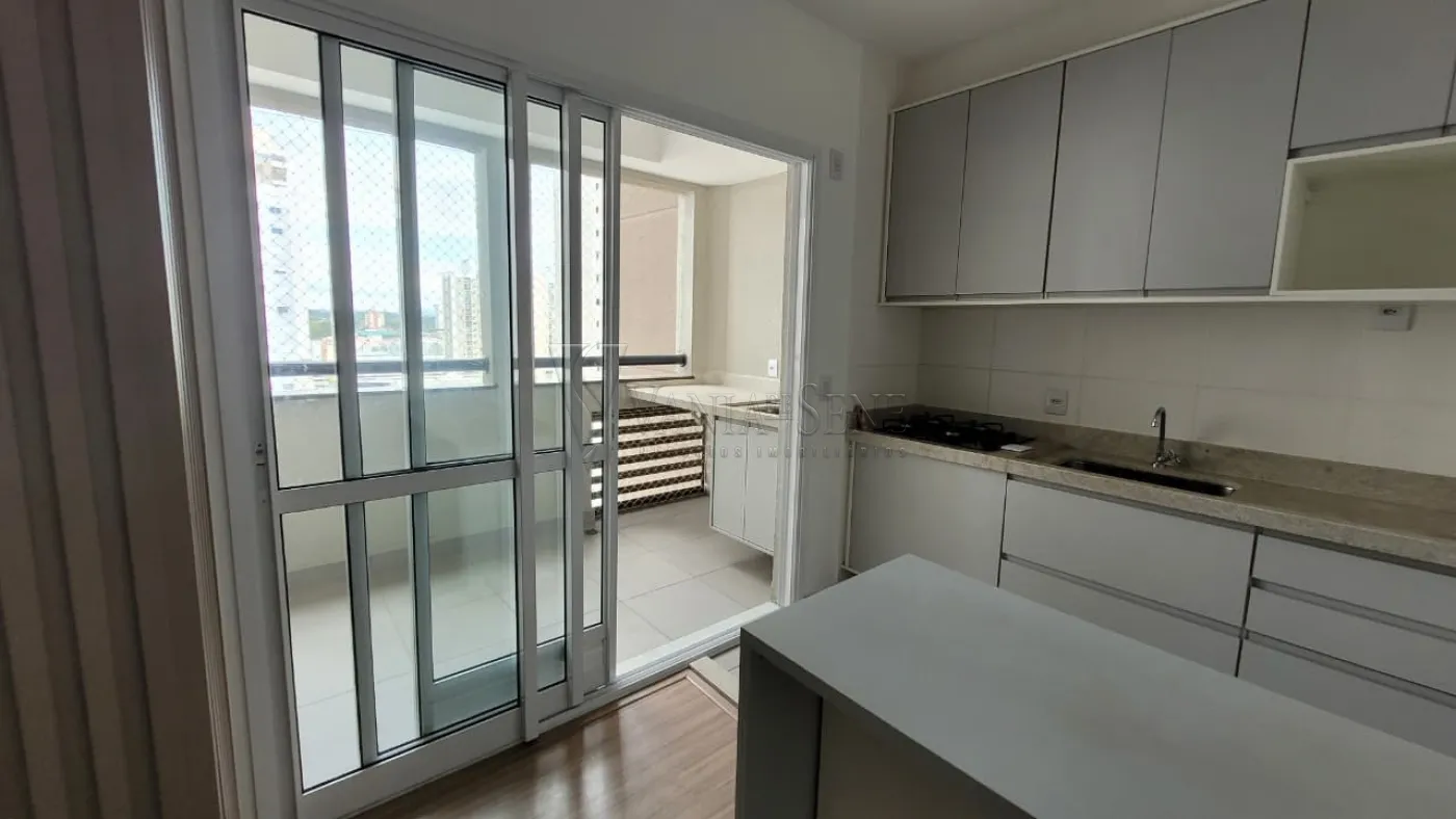 Alugar Apartamento / Padrão em São José dos Campos R$ 3.700,00 - Foto 9