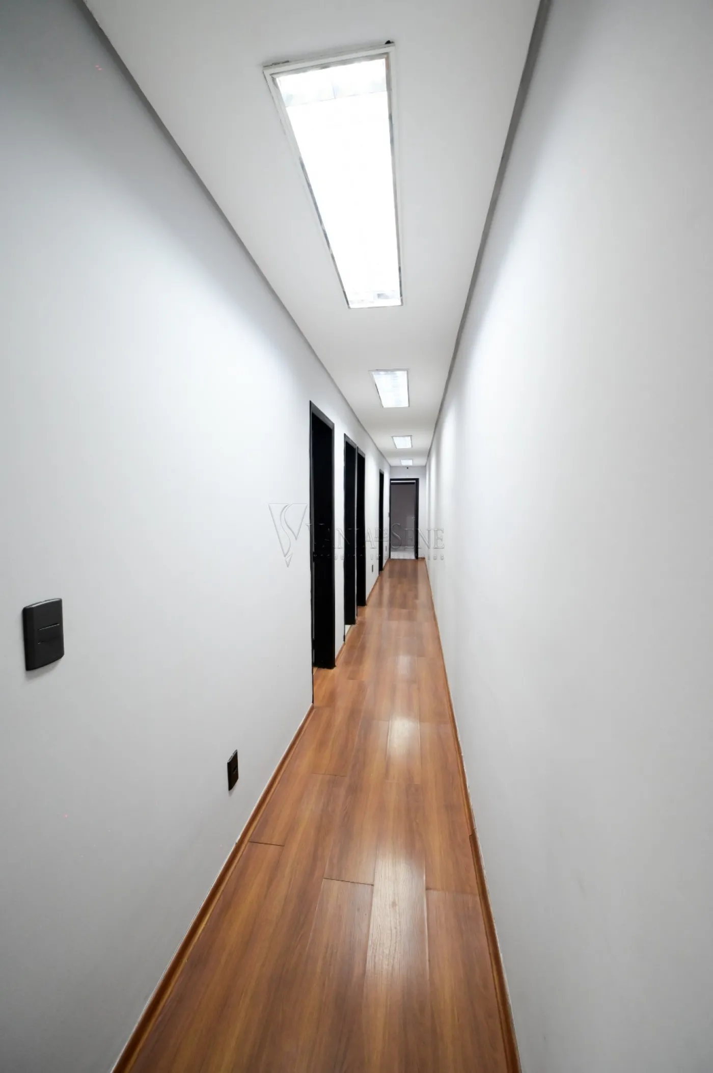 Comprar Comercial / Prédio em São José dos Campos R$ 1.380.000,00 - Foto 11