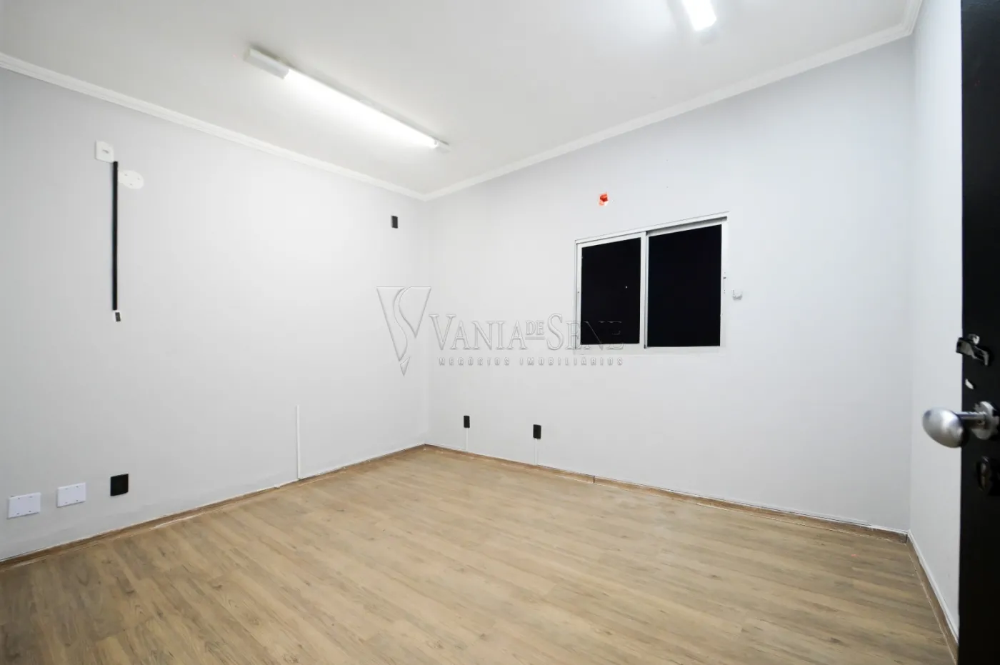 Comprar Comercial / Prédio em São José dos Campos R$ 1.380.000,00 - Foto 18