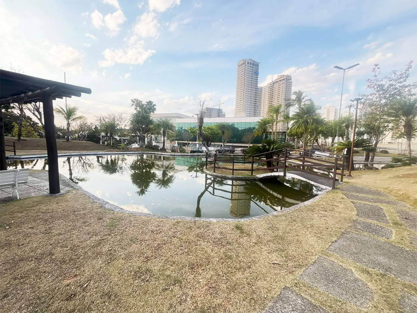 Casa alto padrão para locação, condomínio fechado, casa em condomínio fechado para alugar, casa com piscina, casa com piscina para alugar, condomínio, casa condominio jardim das colinas para alugar Alugar Casa / Condomínio em São José dos Campos R$ 10.500,00 - Foto 29