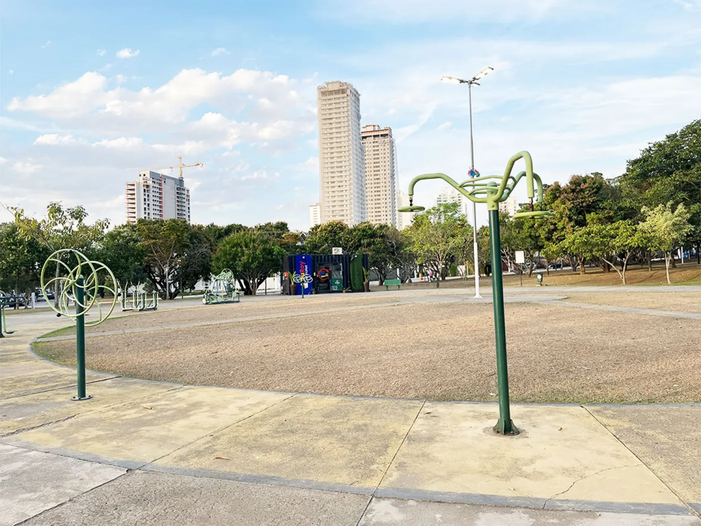 Casa alto padrão para locação, condomínio fechado, casa em condomínio fechado para alugar, casa com piscina, casa com piscina para alugar, condomínio, casa condominio jardim das colinas para alugar Alugar Casa / Condomínio em São José dos Campos R$ 10.500,00 - Foto 31