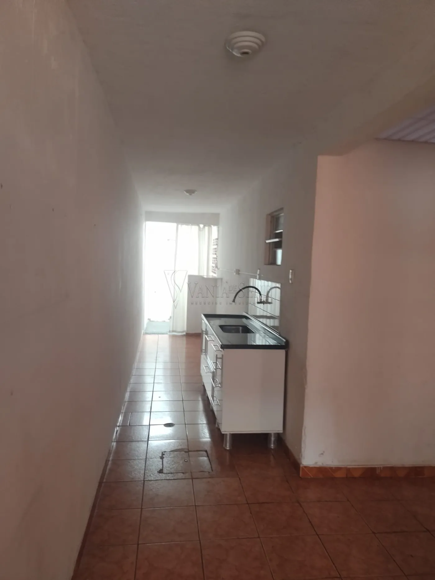 Alugar Casa / Padrão em São José dos Campos R$ 2.000,00 - Foto 7