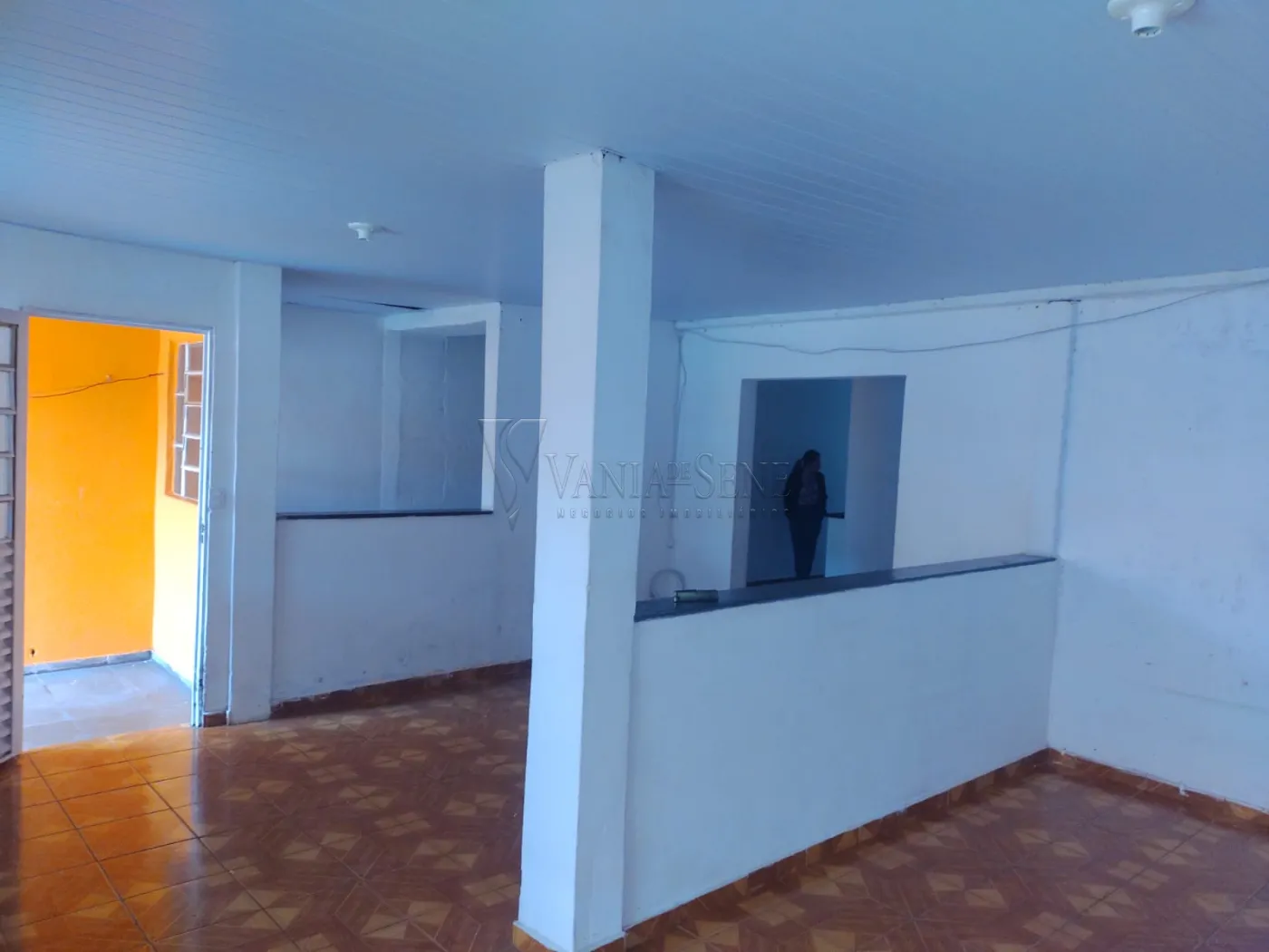 Alugar Casa / Padrão em São José dos Campos R$ 2.000,00 - Foto 6