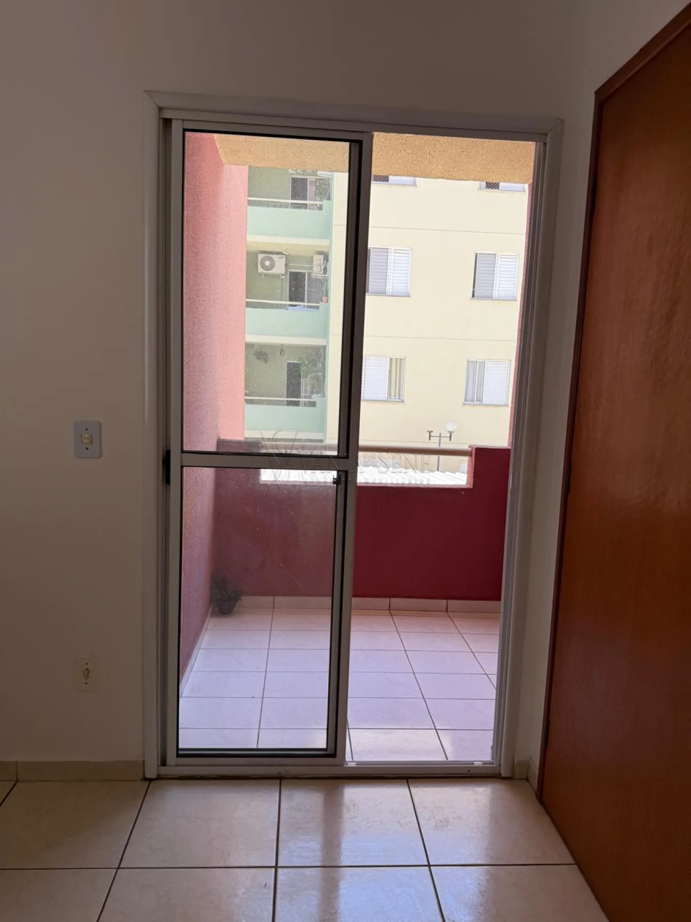 Alugar Apartamento / Padrão em São José dos Campos R$ 1.530,00 - Foto 6