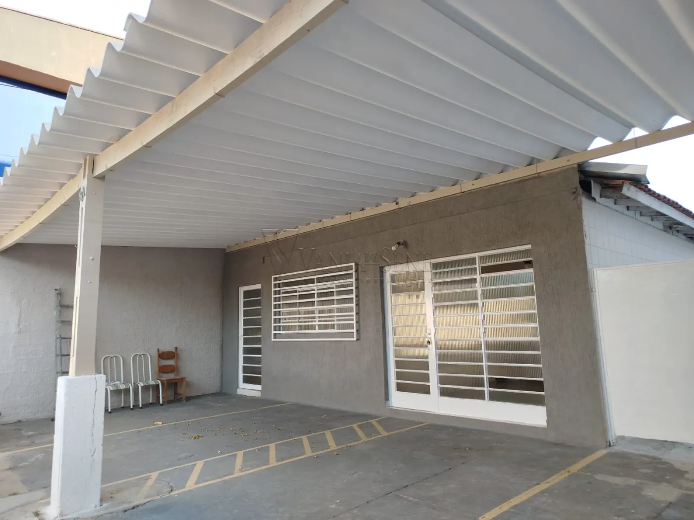 Alugar Casa / Padrão em São José dos Campos R$ 3.270,00 - Foto 12