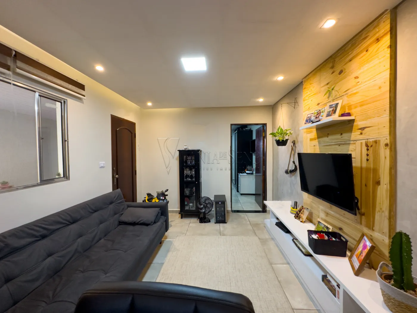 Comprar Casa / Padrão em São José dos Campos R$ 380.000,00 - Foto 6