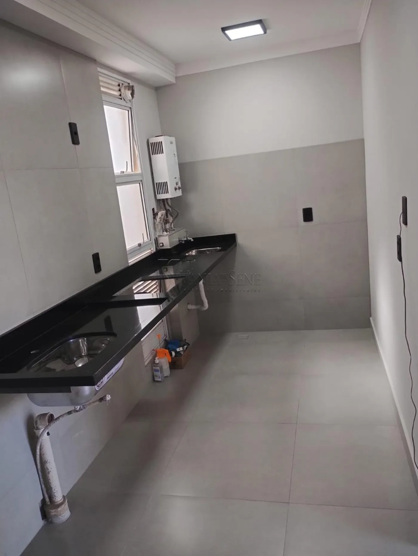 Comprar Apartamento / Padrão em São José dos Campos R$ 430.000,00 - Foto 1