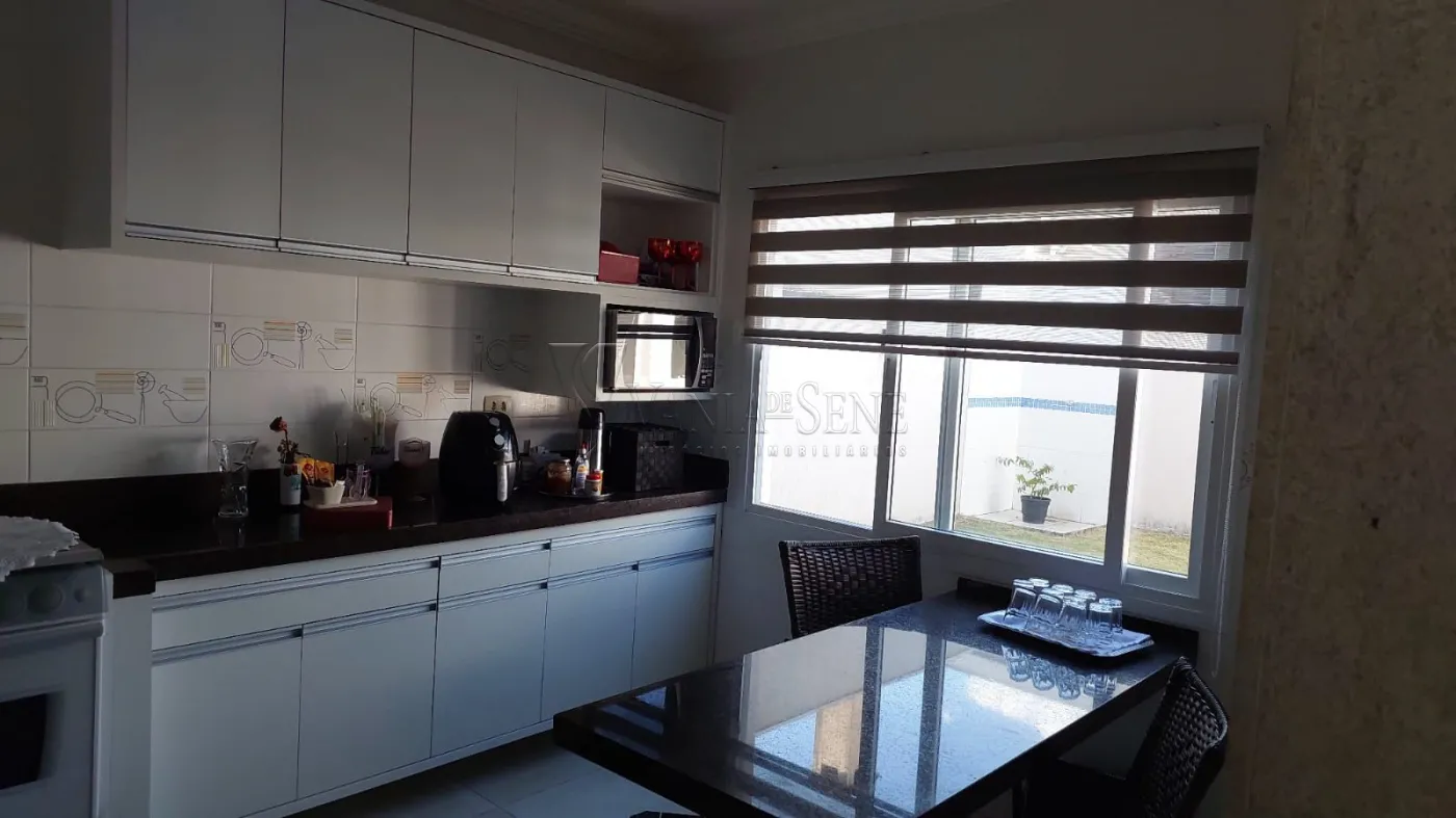 Comprar Casa / Padrão em São José dos Campos R$ 1.600.000,00 - Foto 17