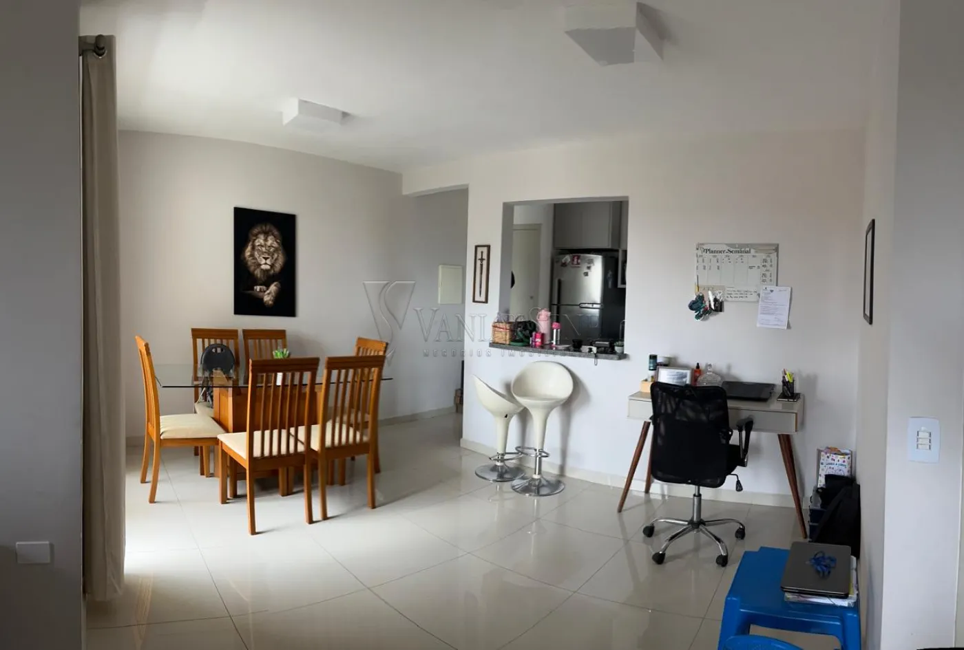 Comprar Apartamento / Padrão em São José dos Campos R$ 430.000,00 - Foto 3