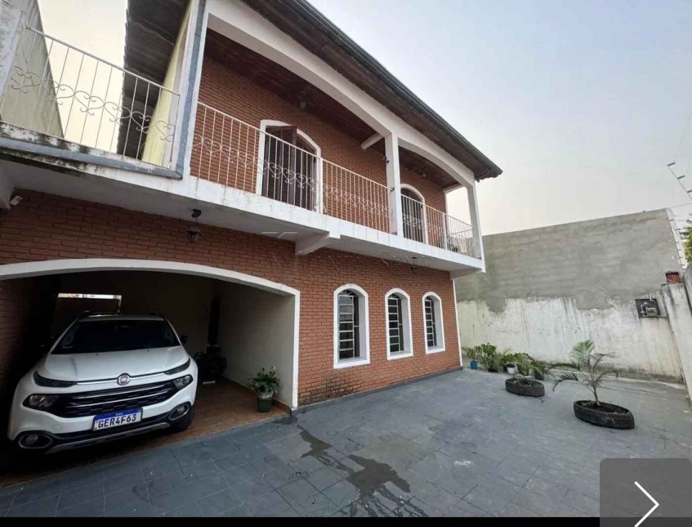 Comprar Casa / Padrão em São José dos Campos R$ 900.000,00 - Foto 1