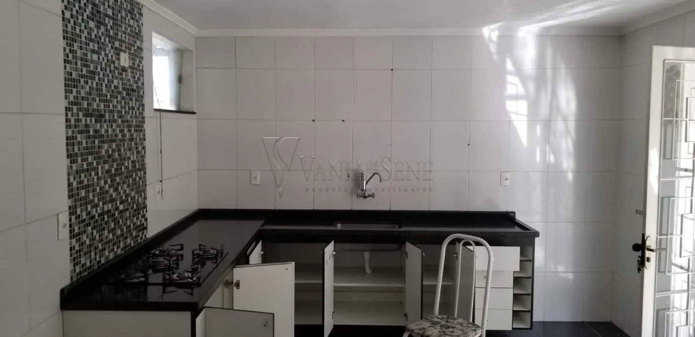 Alugar Casa / Padrão em São José dos Campos R$ 3.800,00 - Foto 3