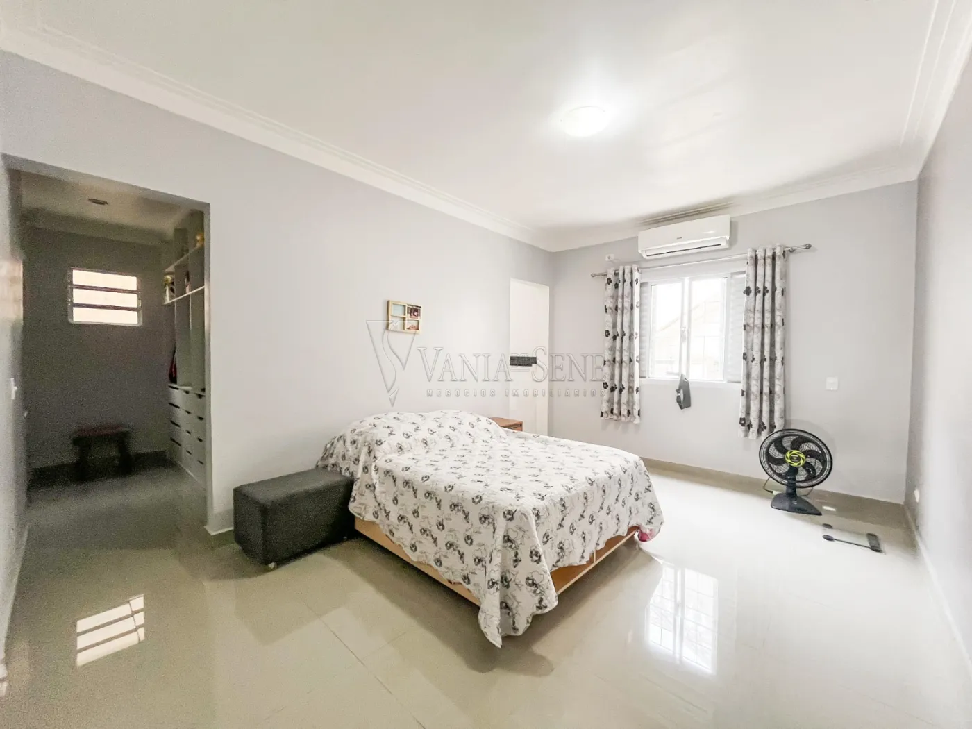 Alugar Casa / Padrão em São José dos Campos R$ 3.600,00 - Foto 7