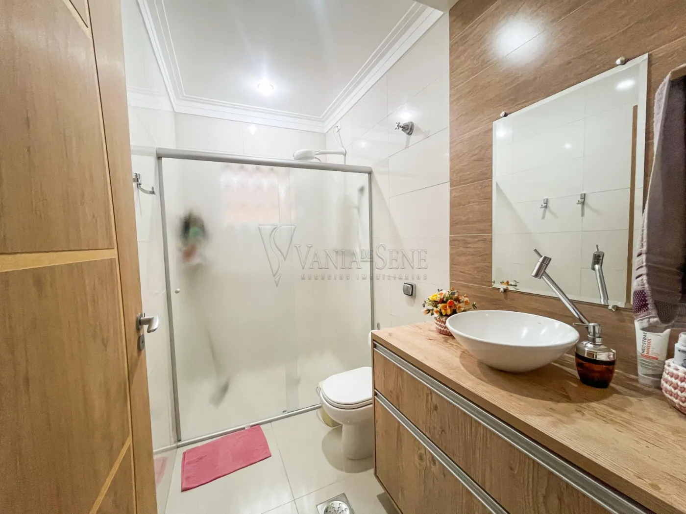 Alugar Casa / Padrão em São José dos Campos R$ 3.600,00 - Foto 9