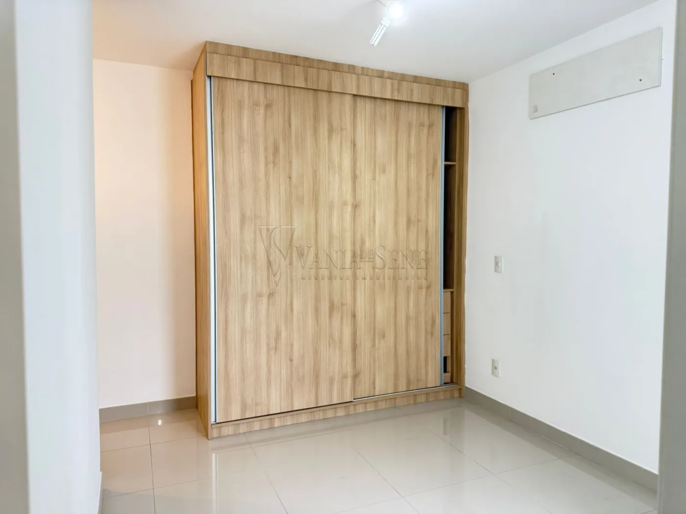 Alugar Apartamento / Padrão em São José dos Campos R$ 2.700,00 - Foto 7
