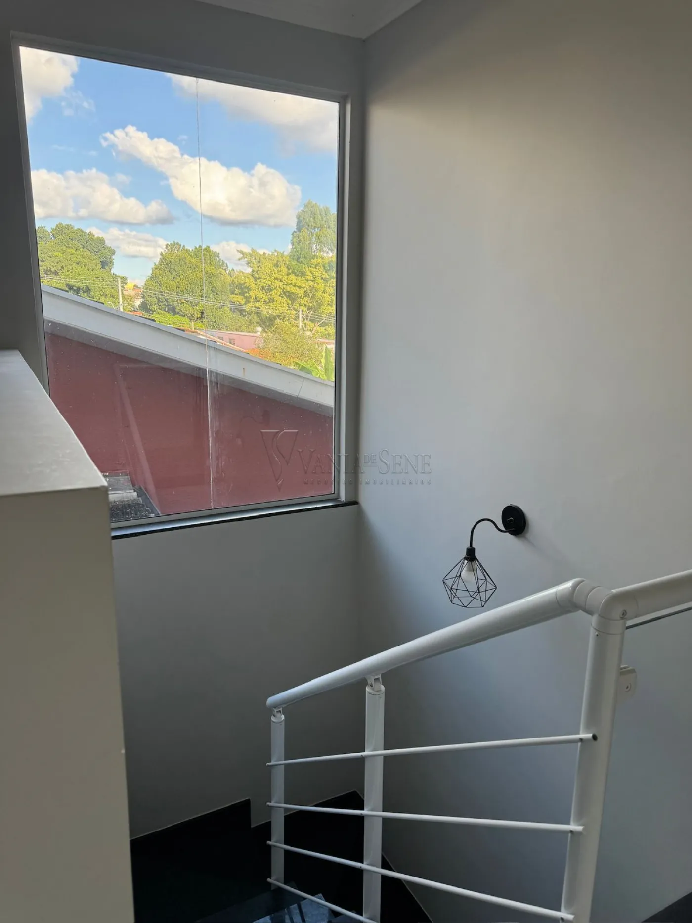 Comprar Casa / Padrão em São José dos Campos R$ 650.000,00 - Foto 10