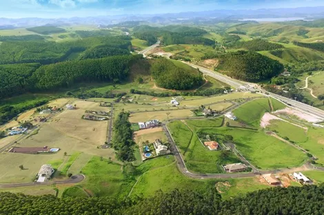 imagem 5 - Excelente Terreno à Venda no Condomínio Village Parahybuna imagem 5 - Excelente Terreno à Venda no Condomínio Village Parahybuna