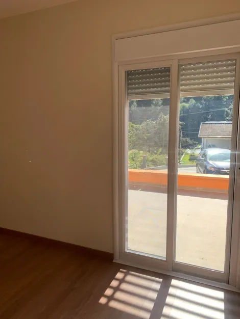 imagem 5 - Oportunidade Imperdível: Casa em Condomínio Fechado no Recanto Santa Bárbara imagem 5 - Oportunidade Imperdível: Casa em Condomínio Fechado no Recanto Santa Bárbara