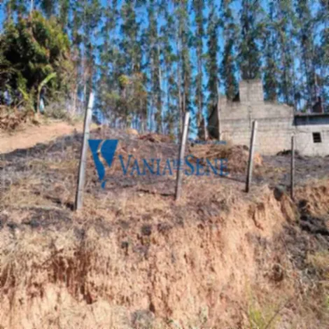 imagem 2 - Chácara à Venda: Seu Refúgio Privado em Meio à Natureza imagem 2 - Chácara à Venda: Seu Refúgio Privado em Meio à Natureza