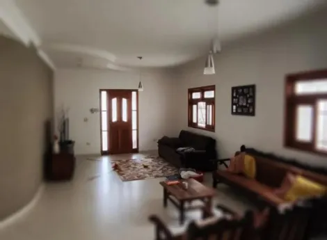 imagem 5 - Deslumbrante Casa à Venda: Seu Novo Lar Aconchegante e Elegante imagem 5 - Deslumbrante Casa à Venda: Seu Novo Lar Aconchegante e Elegante