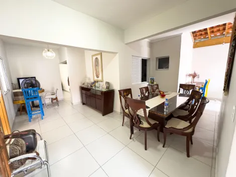 imagem 4 - Casa térrea com Edícula à venda no bairro Jardim Satélite. imagem 4 - Casa térrea com Edícula à venda no bairro Jardim Satélite.