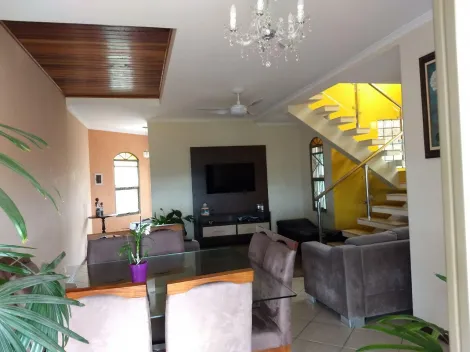 imagem 3 - Sobrado à Venda no Altos de Santana, Jacareí - 250m² de Terreno e 260m² de Construção imagem 3 - Sobrado à Venda no Altos de Santana, Jacareí - 250m² de Terreno e 260m² de Construção